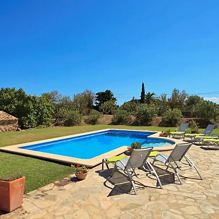 Sleeps 8 With Pool Air Con And Wifi Villa