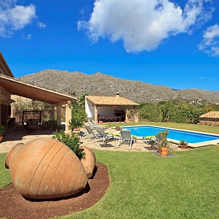 Sleeps 8 With Pool Air Con And Wifi * Pollença